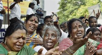 Shocked Tamil Nadu shuts down to mourn Amma's demise