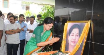 AIADMK to take orders from Chinnamma from Jan 2
