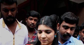 Solar scam: Saritha produces more 'evidence' before commission
