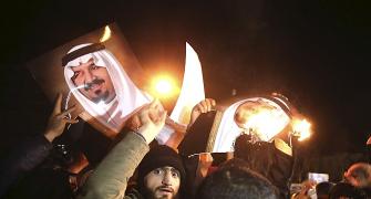 Saudis sever ties with Iran as row over Shiite cleric's execution escalates