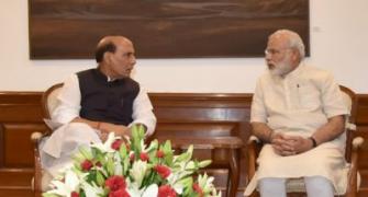 Modi takes stock of situation, appeals for peace in Kashmir