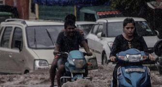 After Gurugram, now Delhi hits a gridlock