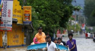 Floods, landslides kill 40 Sri Lankans, 200 missing