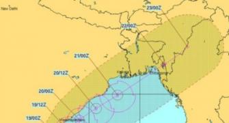 Cyclone alert in Odisha as storm Roanu intensifies