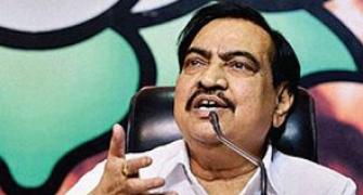 Khadse likely to get clean chit by cops in Dawood call case