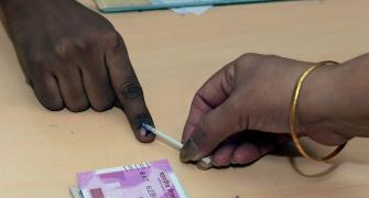 Exchanged old notes? Now, flash your inked finger