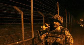 Pakistan targets Indian posts, civilian areas in J-K's Akhnoor