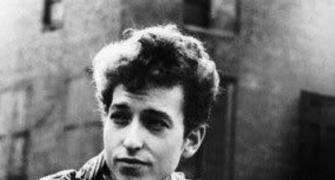 Singer, songwriter Bob Dylan wins Nobel Prize for Literature