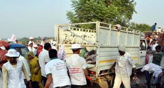 Varanasi stampede toll rises to 25; top officials suspended