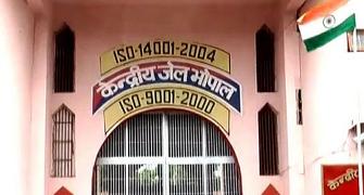 8 SIMI terrorists escape from Bhopal jail after killing guard