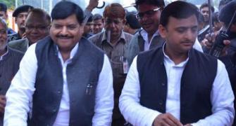 Chacha vs bhatija war: Shivpal taunts CM, says 'will follow Mulayam's directions'