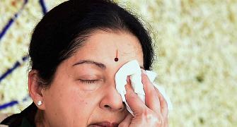 Rumours circulating on Jayalalithaa's health; Karunanidhi seeks clarity