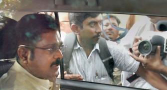 Day after 7-hour questioning, Dinakaran quizzed again in bribery case