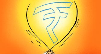 =Falling rupee will boost exports, save jobs