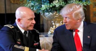 Trump picks Lt Gen McMaster as new national security adviser