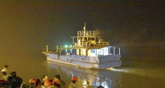 19 dead as boat capsizes in River Ganga in Patna