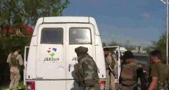 Terrorists kill 5 cops, 2 bank officials while looting cash van in Kashmir
