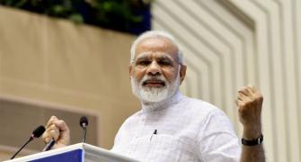 Those who clean India have first right to chant Vande Mataram: PM