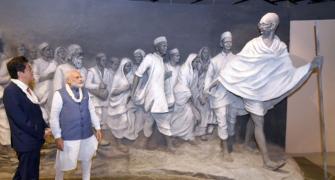 PHOTOS: Abe visits largest Mahatma Gandhi museum