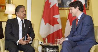 Aamir, Shah Rukh party it up with Canada's Trudeau
