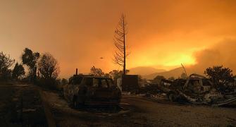 California blazin': 95,000 acres, 874 structures razed in deadly fires
