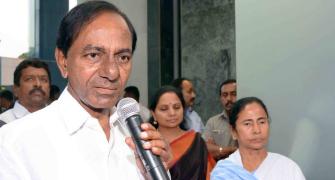 'This is the beginning of the federal front': KCR after meeting Mamata