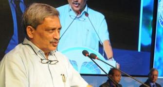 Parrikar meets BJP leaders, allies; to shed 'many' portfolios