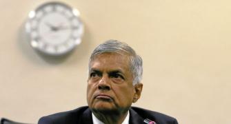 Tamil bloc may hold the key in Lanka's power struggle