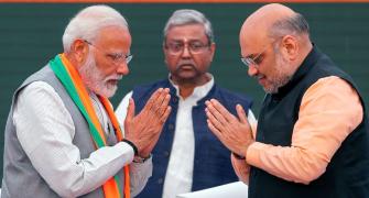 Modi 2.0: Sushma out, Gadkari may get defence