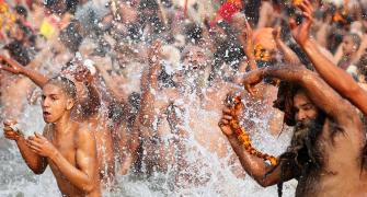 Sangam turns into biggest confluence of human faith as 5 cr take dip