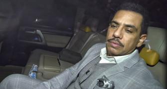 Vadra grilled by ED for 3 hrs in money-laundering case
