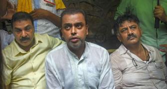 Karna crisis: 2 Cong MLAs quit, high drama in Mumbai