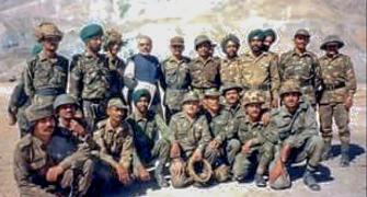 PM shares photos of visit to Kargil during war
