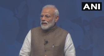 Modi warns against fake promises made by Opposition