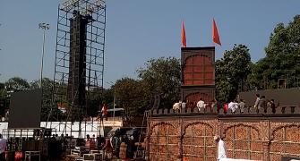 WATCH: Art director Nitin Desai designs Uddhav's stage