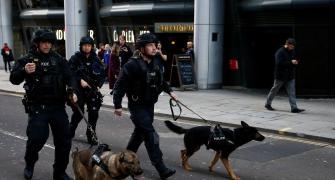 2 dead in terror attack at London Bridge, suspect shot