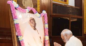 In tribute to Gandhi, PM moots 'Einstein challenge'