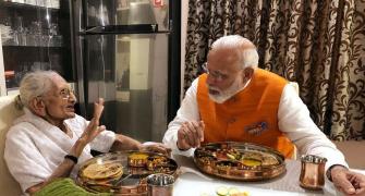 Full plate: Modi has lunch with mother on his birthday