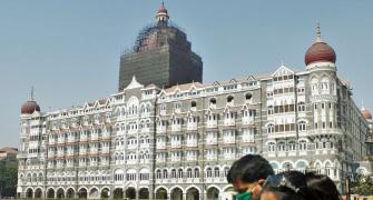 Bomb threat to Taj: Maha HM holds meeting with cops