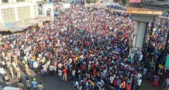 Why 1,000 migrants gathered in Mumbai today