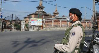 Kashmir: Return of paramilitary forces sparks rumours