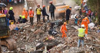 Raigad collapse: 'Saw pillars breaking before I ran'