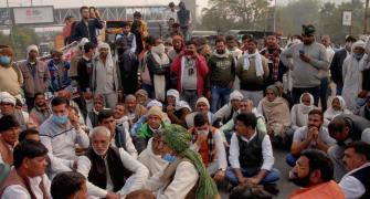 Traffic hit as pro-agri law farmers gather in Noida