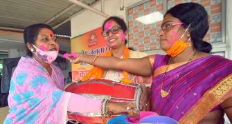 NDA celebrates Bihar victory with crackers, sweets