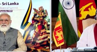 Modi holds talks with Lankan counterpart Rajapaksa