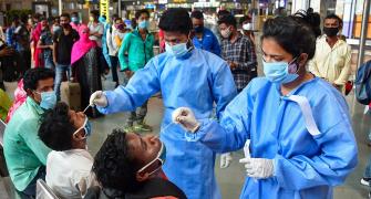 India reports over 2 lakh Covid-19 cases in a day