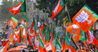 20 BJP leaders resign in Bengal alleging cash-for-post