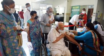 Can't leave old people to die, vaccinate at home: HC
