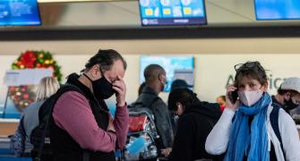 Omicron surge: 3,000 flights cancelled worldwide