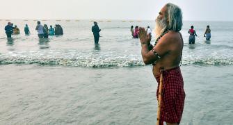Kumbh Mela: Over 7L devotees take holy dip in Ganga